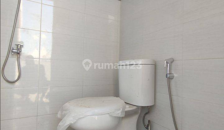 Rumah Tipe 45 Dekat Kampus Unisri, Bonus Kanopi, Kitchen Set 3