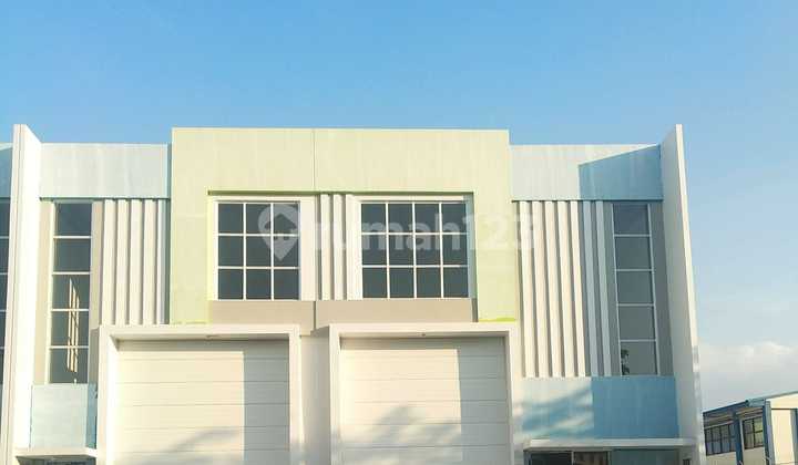 Warehouse for Rent Ready to Use in Green Lake City Warehouse for Rent Ready to Use in Green Lake City