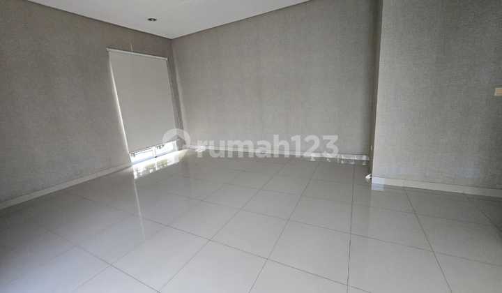 For Sale House Quickly And Immediately In Greenlakecity