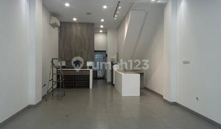 Dijual Cepat.ruko Murah ,lokasi Strategis Dan Di Bolevard Greenlakecity 1