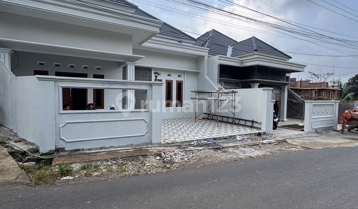 Rumah Baru Mewah Megah Dekat Unnes Gunungpati 1