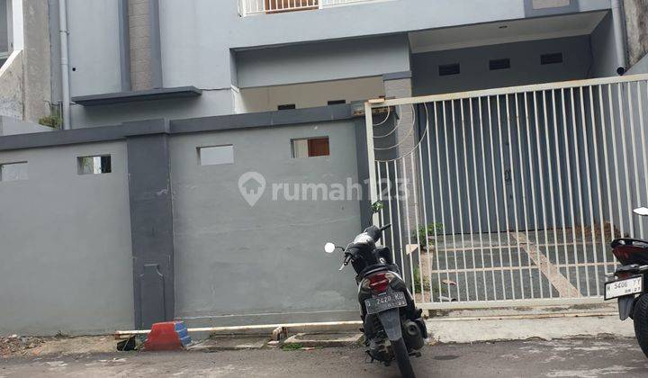 RUMAH  2 LT PUSPONJOLO FULL RENOVASI SIAP PAKAI 1