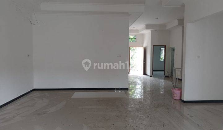 RUMAH  2 LT PUSPONJOLO FULL RENOVASI SIAP PAKAI 2