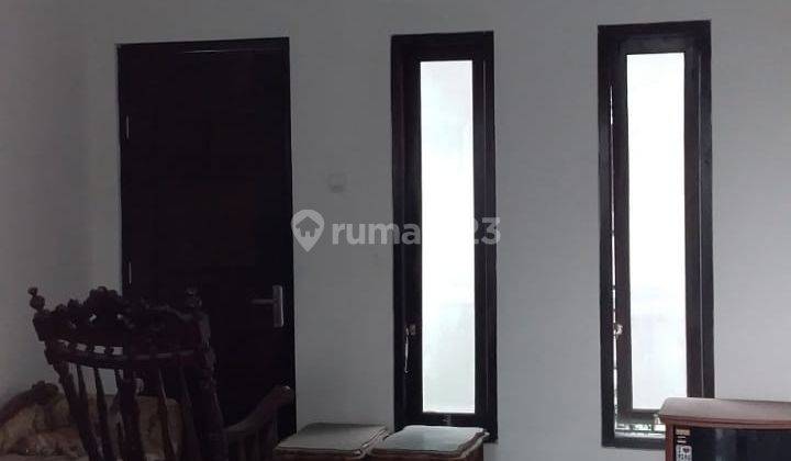 RUMAH JALAN KAWI DEKAT RUMAH SAKIT ELIZABETH SEMARANG 2