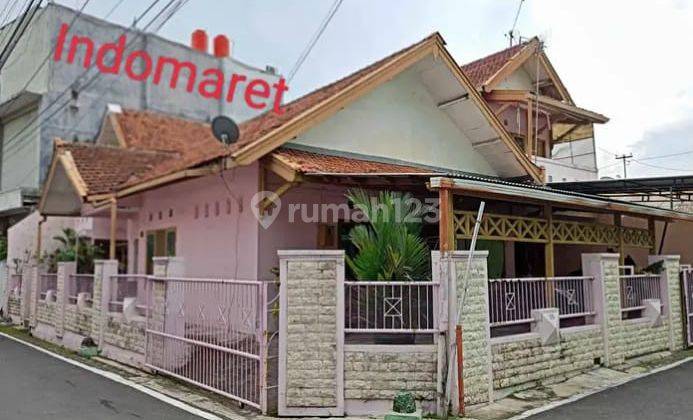 RUMAH TENGAH KOTA TAMPOMAS GAJAHMUNGKUR SEMARANG 2