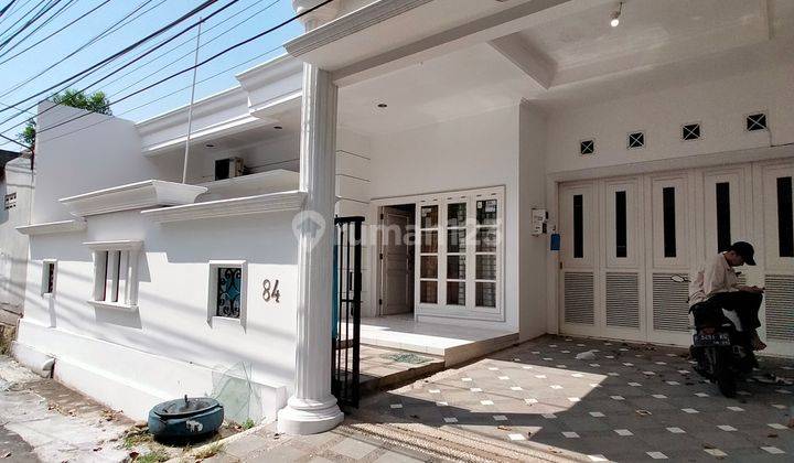 DIJUAL RUMAH  JALAN MUGAS DEKAT JL.PANDANARAN  SEMARANG 1