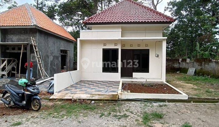 RUMAH  BARU CLUSTER DI TAMAN KANDRI GUNUNGPATI 2