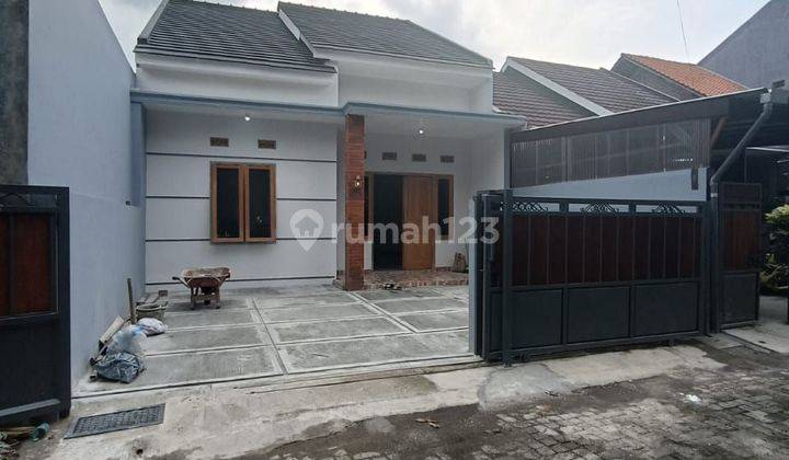 RUMAH BARU TENGAH KOTA SEMARANG BARAT BEBAS BANJIR 1