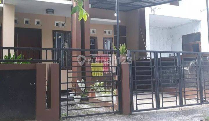 DIJUAL MURAH RUMAH DALAM PERUM CANDI KALASAN MANYARAN DEKAT GERBANG TOL 1