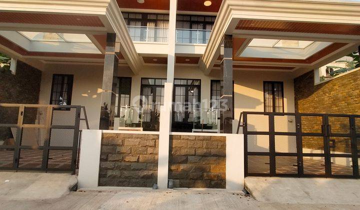 Rumah Baru Semarang Kota Dan Kolam Renang  1