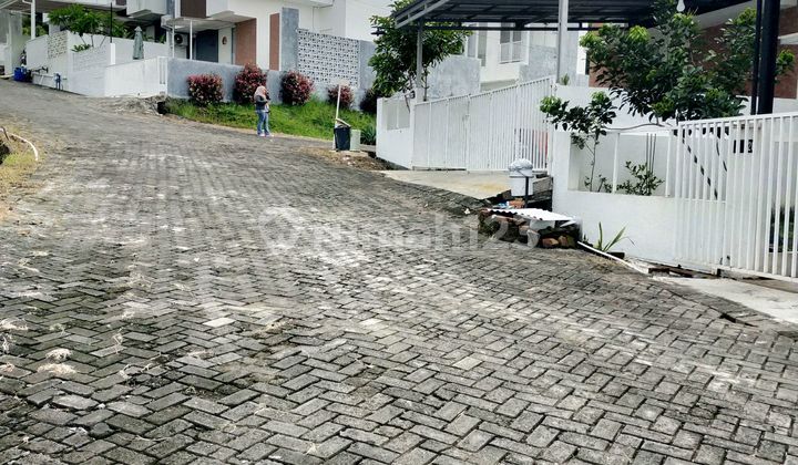 Down Payment 25 Million Get a Luxury House in Ngalian 1