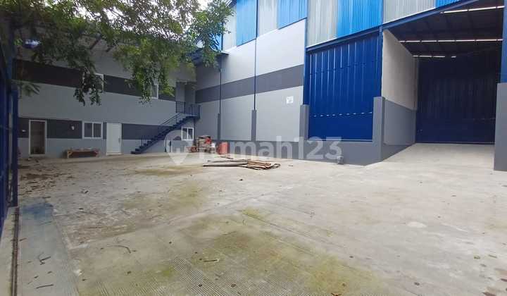 Warehouse for Sale in Candi Krapyak Industrial Area, Semarang 2