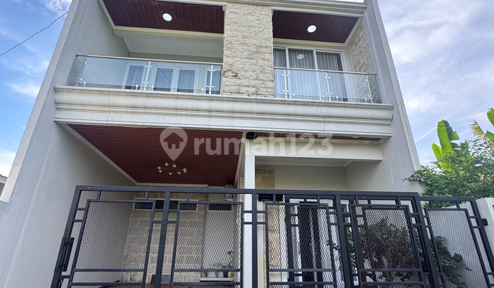 Rent a Luxury House in the One Gate Cluster, Manyaran Semarang 1