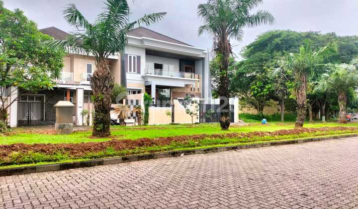 Rumah Mewah Graha Padma Krapyak Semarang 2