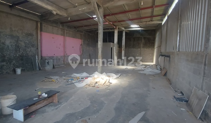 Disewakan Gudang di Tlogomulyo Dekat Woltermonginsidi Pedurungan Disewakan Gudang di Tlogomulyo Dekat Woltermonginsidi Pedurungan