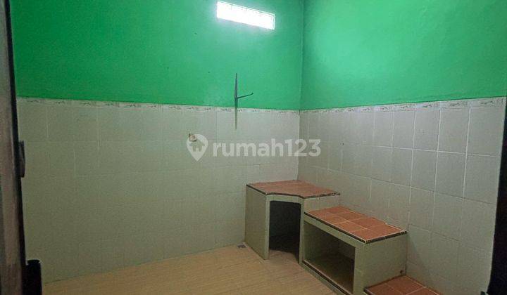 Disewakan Rumah 2 Lt Tlogosari Pedurungan Semarang 2