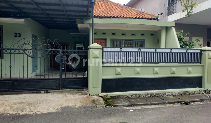 For Rent House in Menoreh Sampangan Gajahmungkur Semarang For Rent House in Menoreh Sampangan Gajahmungkur Semarang
