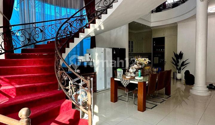 Rumah Bagus Megah Tembalang Semarang 2