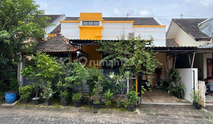 Dijual Rumah Mewah Lingkungan Cluster Mega Residen Banyumanik 2