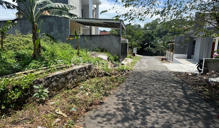 Land Plot for Sale in Candi Prambanan Manyaran Semarang 1