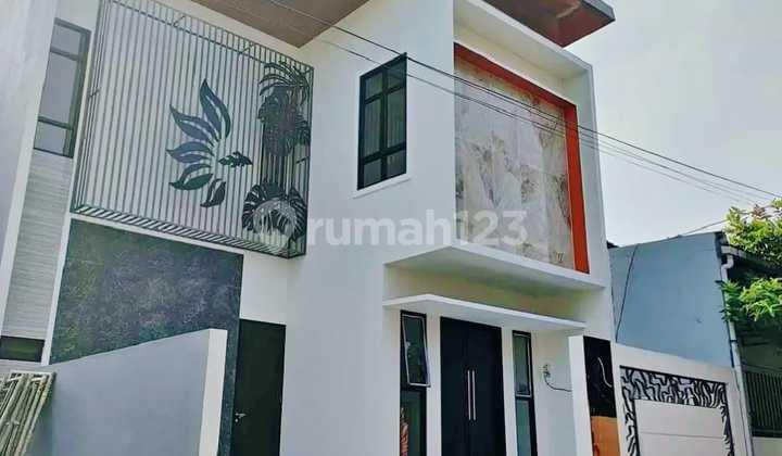 New Luxury House in Manyaran Semarang 2