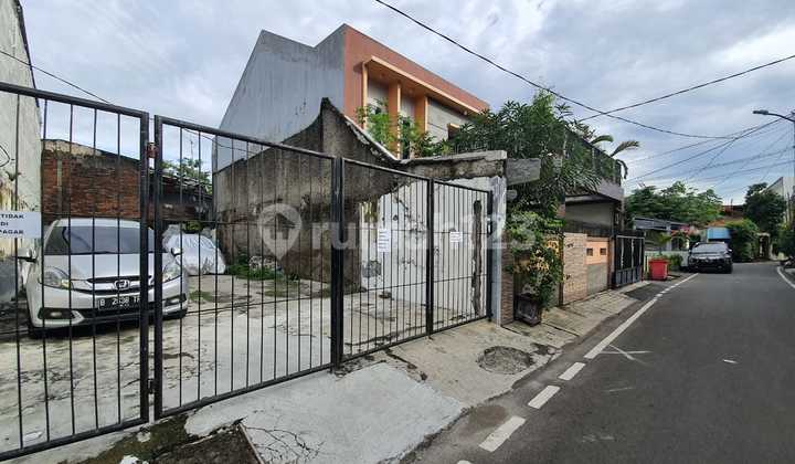 Bebas Banjir, Tanah, HGB, Dekat Pusat Perbelanjaan, Dekat Akses Tol