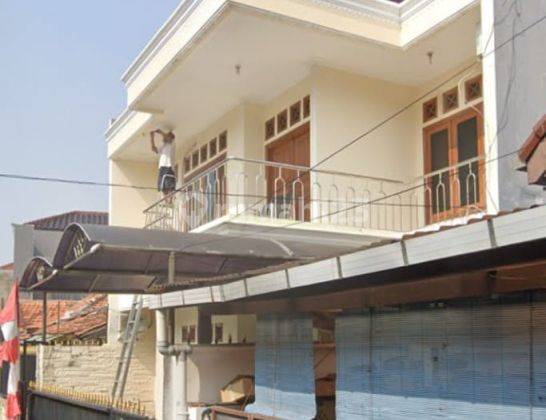 Rumah 2 Lantai Bagus Unfurnished SHM di Kramat, Jakarta Pusat 2