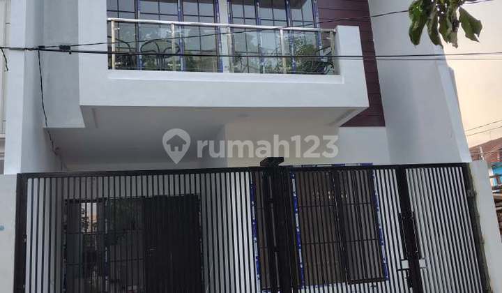 Rumah Bagus Unfurnished Meruya, Jakarta Barat