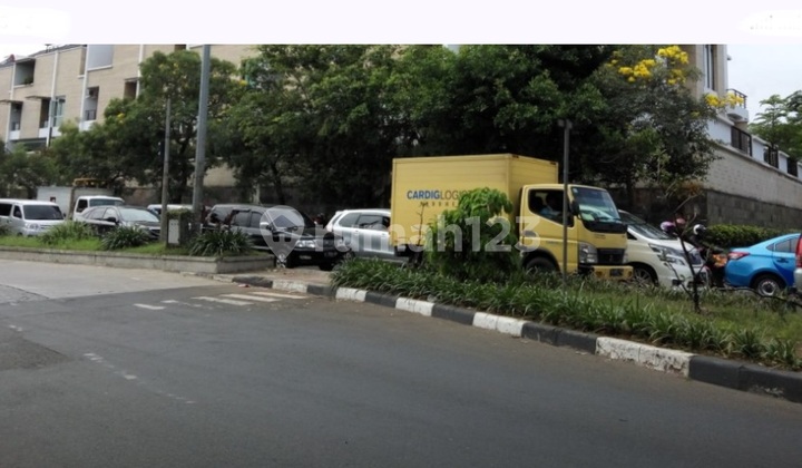 Townhouse Royalton Bagus Semi Furnish HGB Gunung Sahari, Jakarta Pusat 2