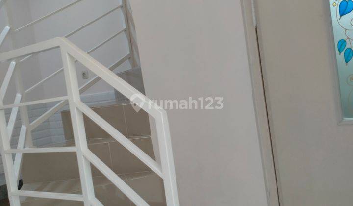 Dijual Murah Rumah.2 lantai di Sumur Batu Kemayoran 9