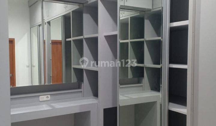 Rumah 2,5 Lantai Citra 2 Ext,dijual Cepat Dan Murah 2