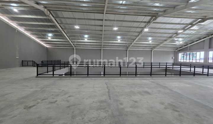 Gudang dan Lahan Kamal Raya Cengkareng Dijual Cepat