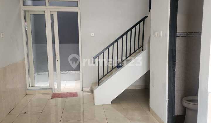 Rumah Park Residence Disewakan Murah Dan Cepat