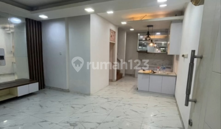 Rumah Taman Surya 5 Disewakan Murah 2