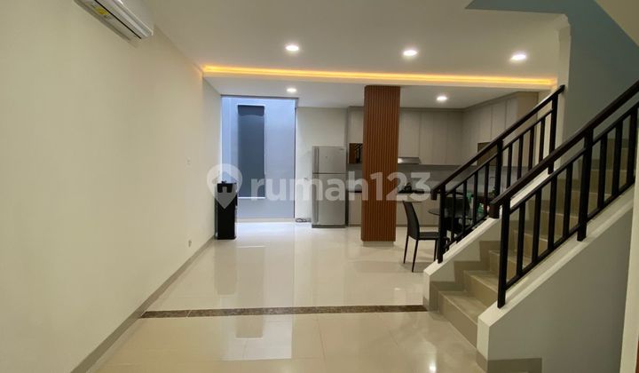 Rumah Pantai Indah Kapuk Disewakan Murah