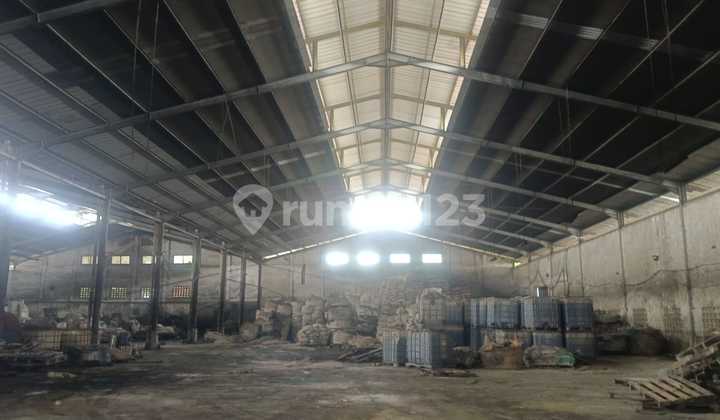 Warehouse and Office in Pasar Kemis for Quick Rent Warehouse and Office in Pasar Kemis for Quick Rent