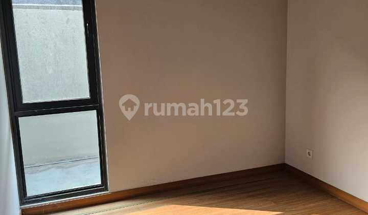 Rumah Baru Di Bsd Dijual Cepat. 2