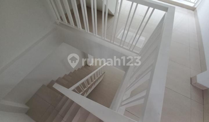 Rumah Taman Surya 2 Dijual Cepat 2