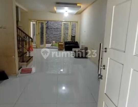 Rumah Golflake Disewakan Murah. 2