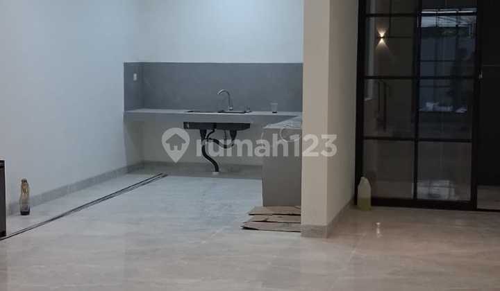 Rumah Brand New Taman Palem Lestari Dijual Murah Rumah Brand New Taman Palem Lestari Dijual Murah