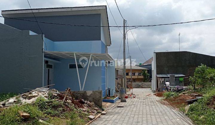 Rumah Asri Di The Royal Galaxy Residence Dekat Dengan Tol 7