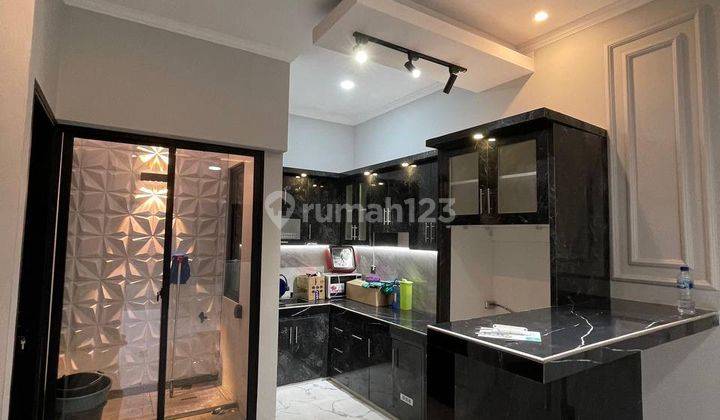 Rumah Classic Modern Siap Huni Free Biaya" Di Bintaro 2