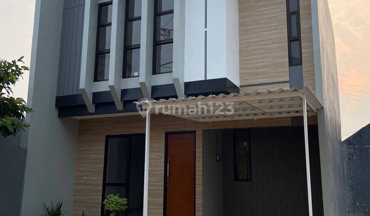 Rumah 2 Lantai Siap Huni Free Biaya" Diciledug 2