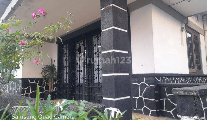 Disewakan Rumah Belanda Lengkong Unfurnished Untuk Kuliner 1