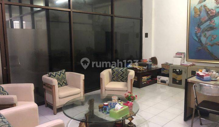 Dijual Rumah Untuk Usaha 256 m SHM Otista Strategis  4