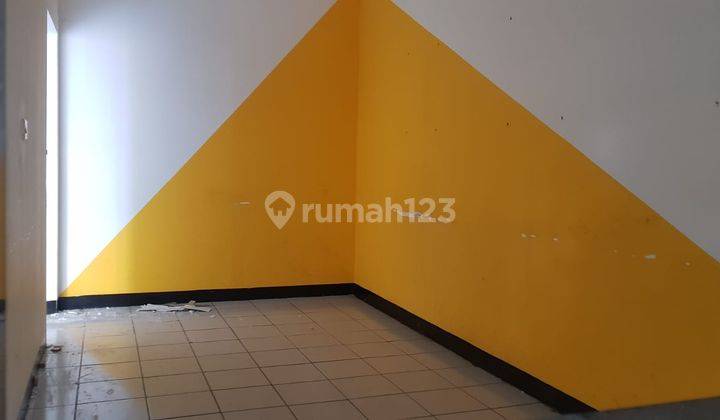 For Rent Ruang Usaha Tengah Kota Bandung Dengan Parkiran Luas 2