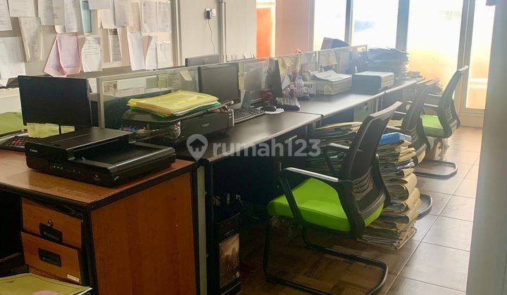 Dijual Rumah 3 Lantai Jalan Lesti Dekat Indragiri Tengah Kota Surabaya 8