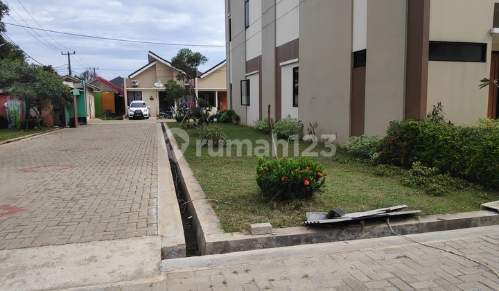 Cluster siap huni full bata merah dkt Jln Raya akses jorr jtasih 31