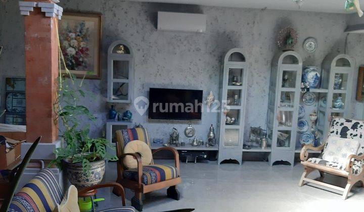 Rumah Secondary Bagus, Semi Furnished Dengan 4 Bedrooms di Denpasar Timur 1