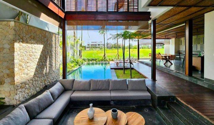 Fully Furnished 5 Bedrooms en-suite Villa / Modern House with swimming pool at beautiful Canggu Complex Area 2